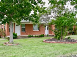 217 Fisher St, Matagorda, TX 77457