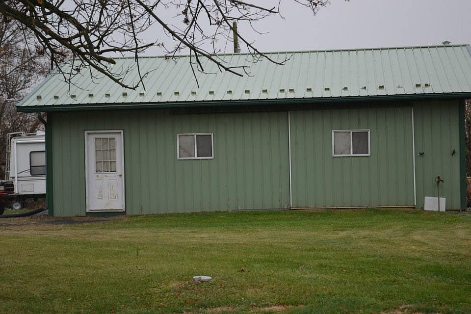 2nd image of 32 Kough Rd