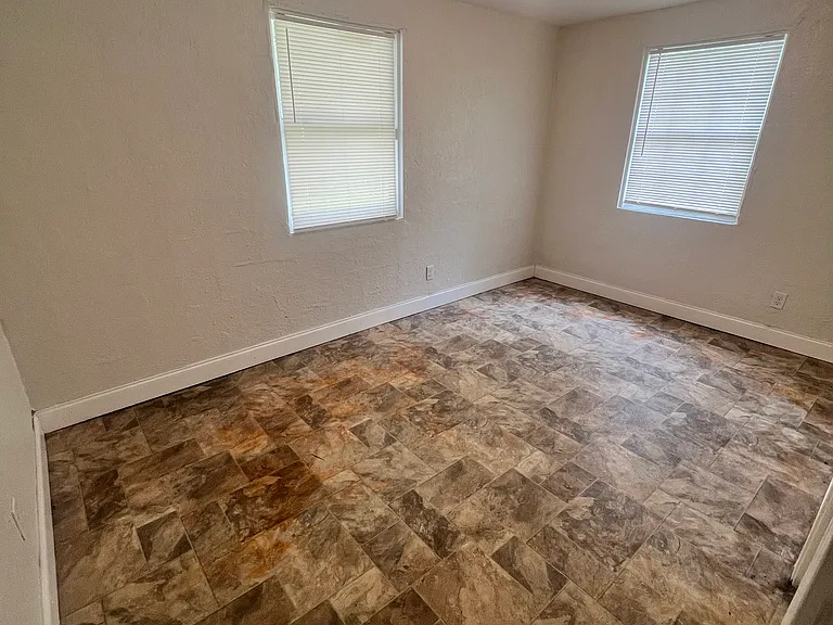 1817 Baldwin St #3 — Photo 11
