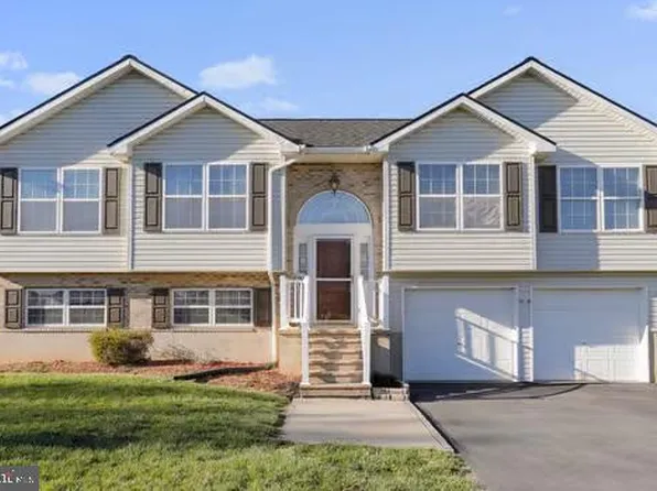 116 Halsey Ct, Martinsburg, WV 25405