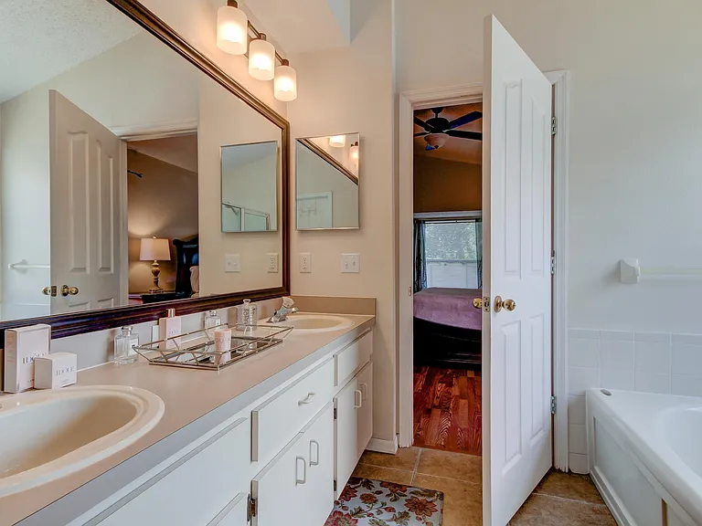 8604 Fawn Creek Dr — Photo 22