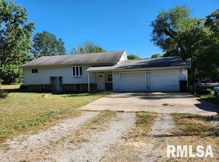 25346 N County Road 2500 Rd E, Manito, IL 61546