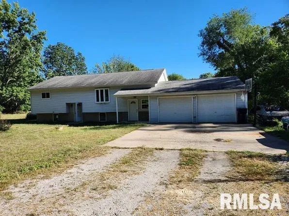 25346 N County Road 2500 Rd E, Manito, IL 61546