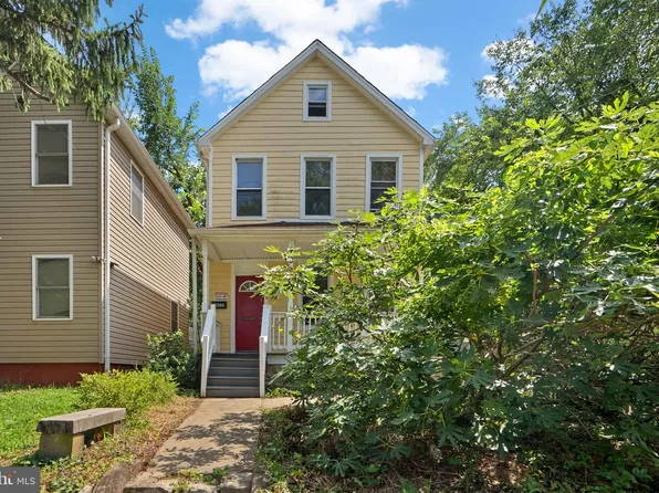 4035 Grant St NE, Washington, DC 20019