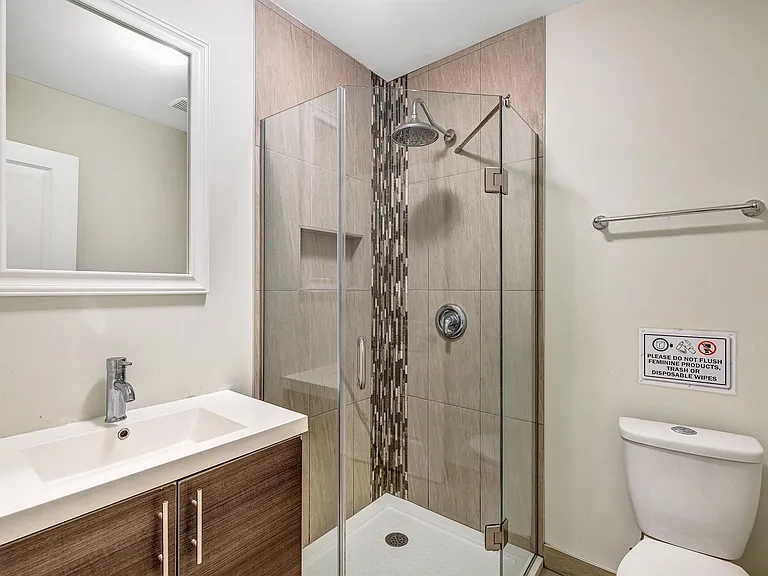 149 Henderson Ave — Photo 16