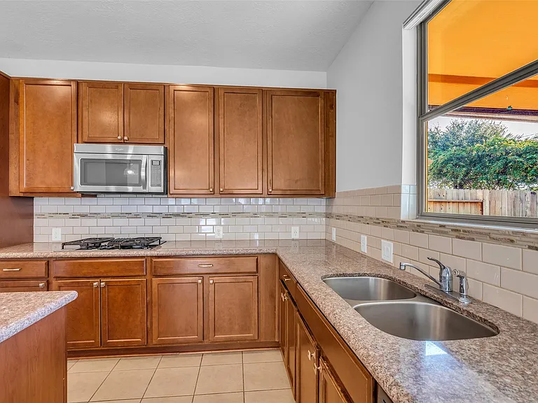 29488 Salem Fields Dr — Photo 27