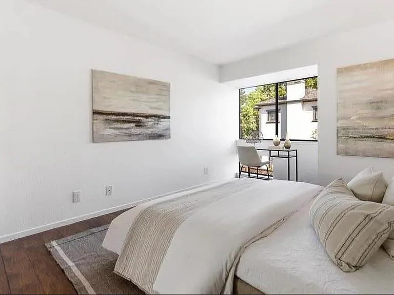 58 E Poplar Ave #4 — Photo 14