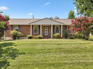 413 Hilltop Dr, Columbia, TN 38401