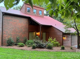 114 Rustic Hills Cir, Bessemer City, NC 28016