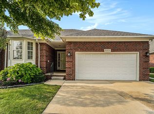 3169 Galaxy Blvd, Sterling Heights, MI 48314