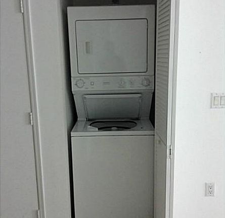 5th image of 950 Brickell Bay Dr APT 502