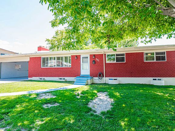 2nd image of 341 W Millcreek Way