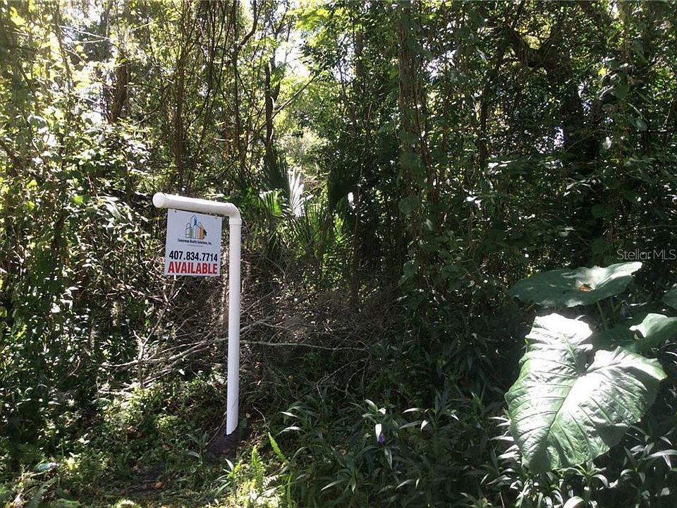 2nd image of Baywood St