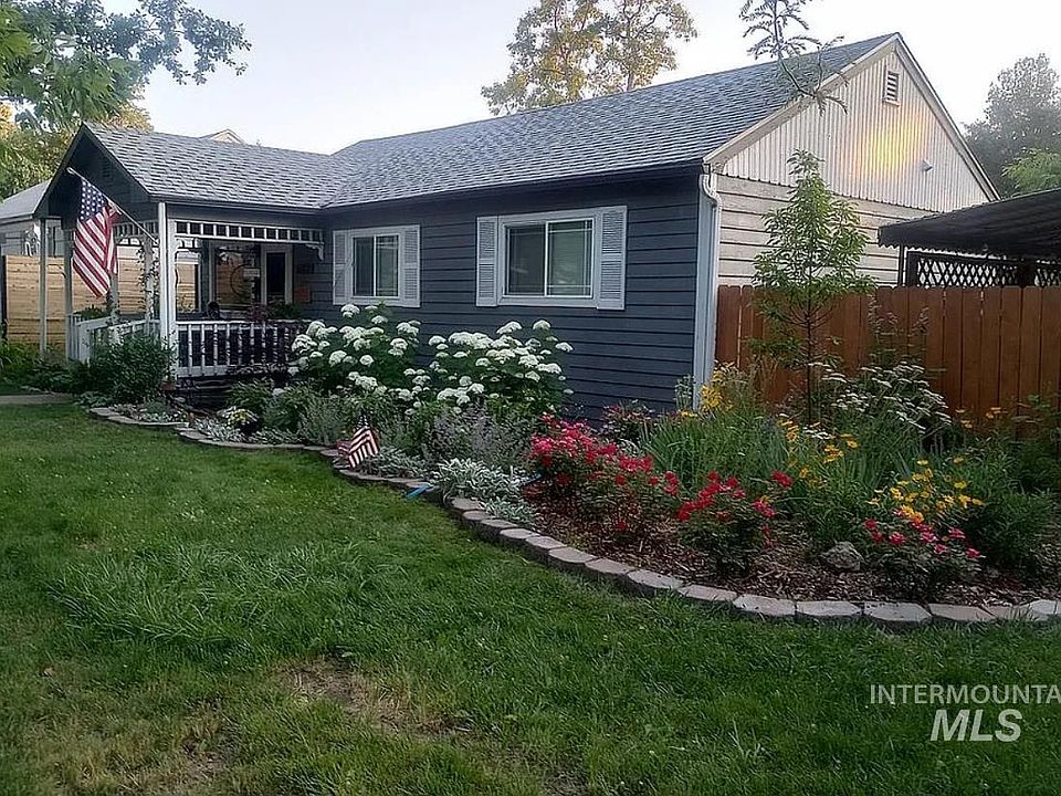 1st image of 1305 S Leadville Ave