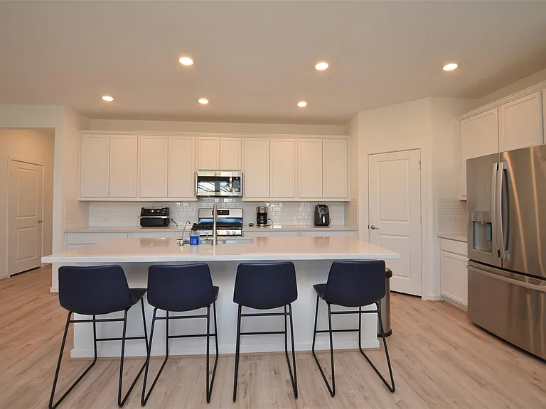 21830 Redwood Bluff Trl — Photo 10