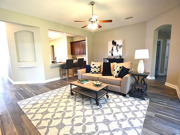 4th image of 33392 Sunny Parke Cir