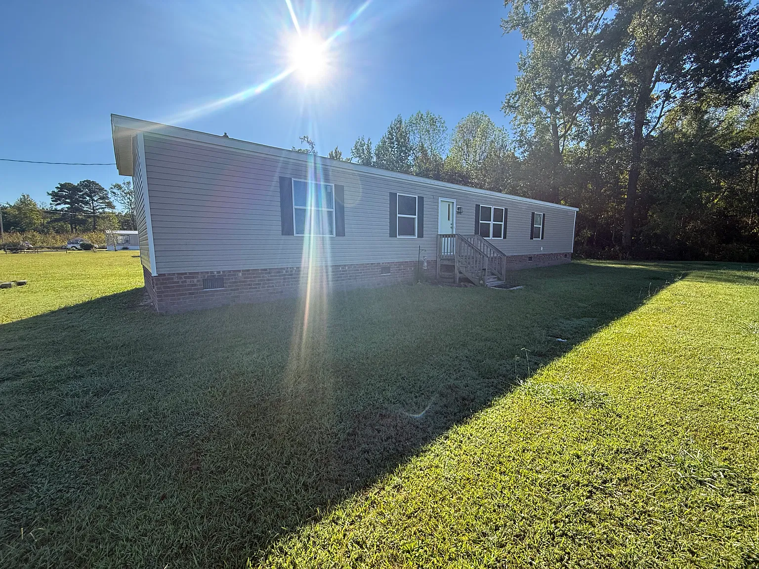 3 bed, 1152 sqft, $1,200 — Photo 3