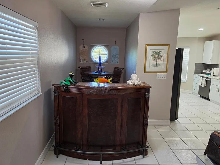 200 Diamond Cir #202 — Photo 9