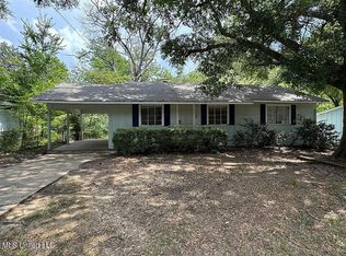 1734 Dixie Dr, Jackson, MS 39209