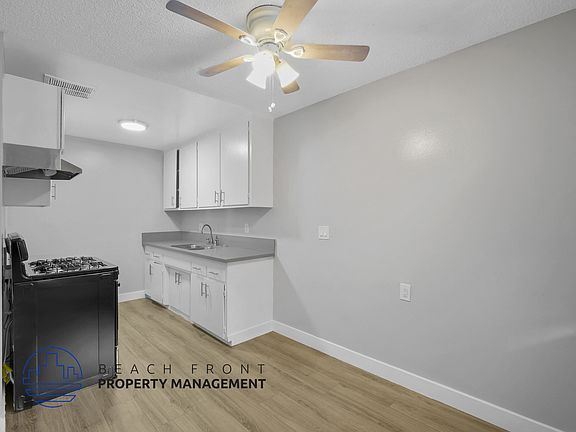 5th image of 1545 Pine Ave APT 9