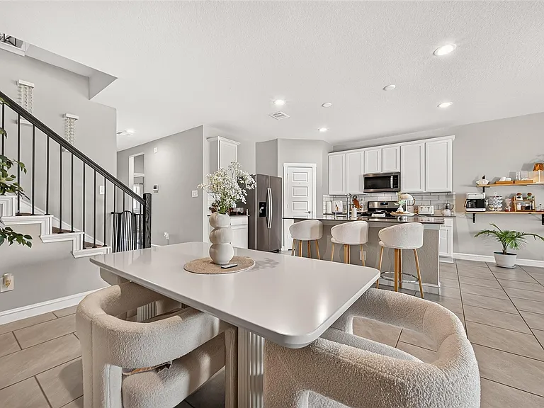 7211 Colwyn Bay Trl — Photo 8