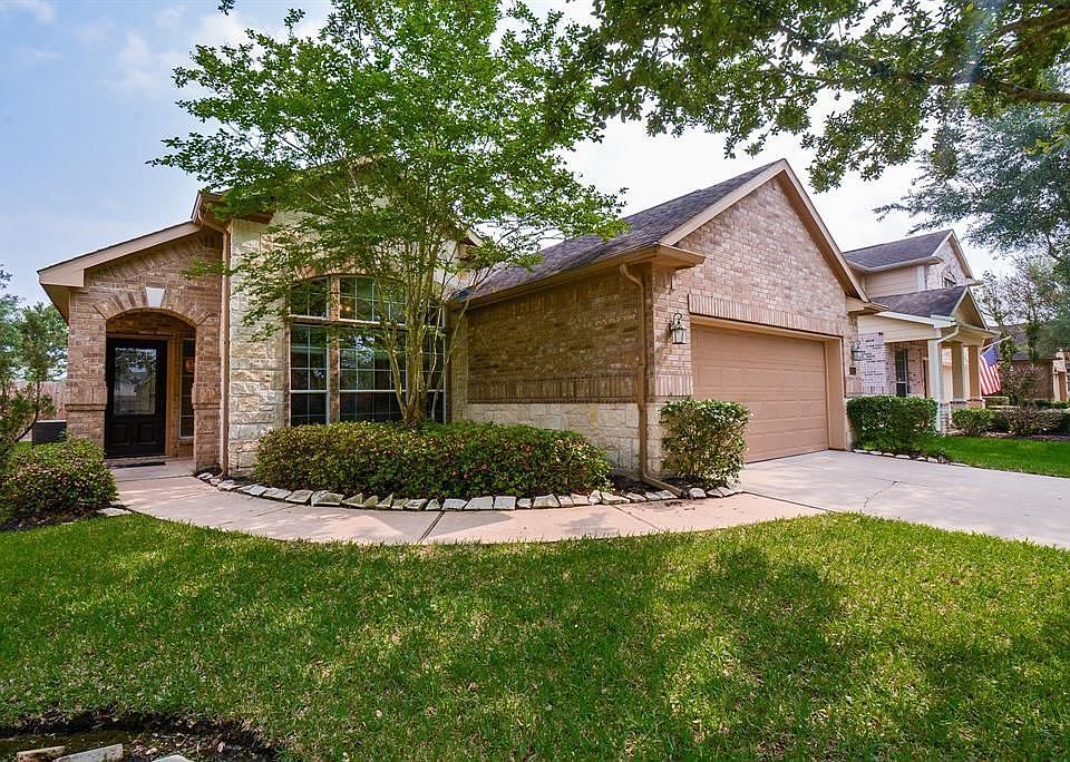 1st image of 12911 Southern Valley Dr
