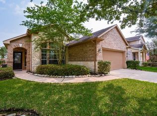 12911 Southern Valley Dr, Pearland, TX 77584