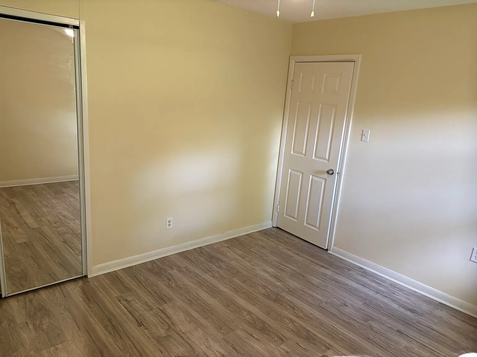 3 bed, 1236 sqft, $1,650 — Photo 4
