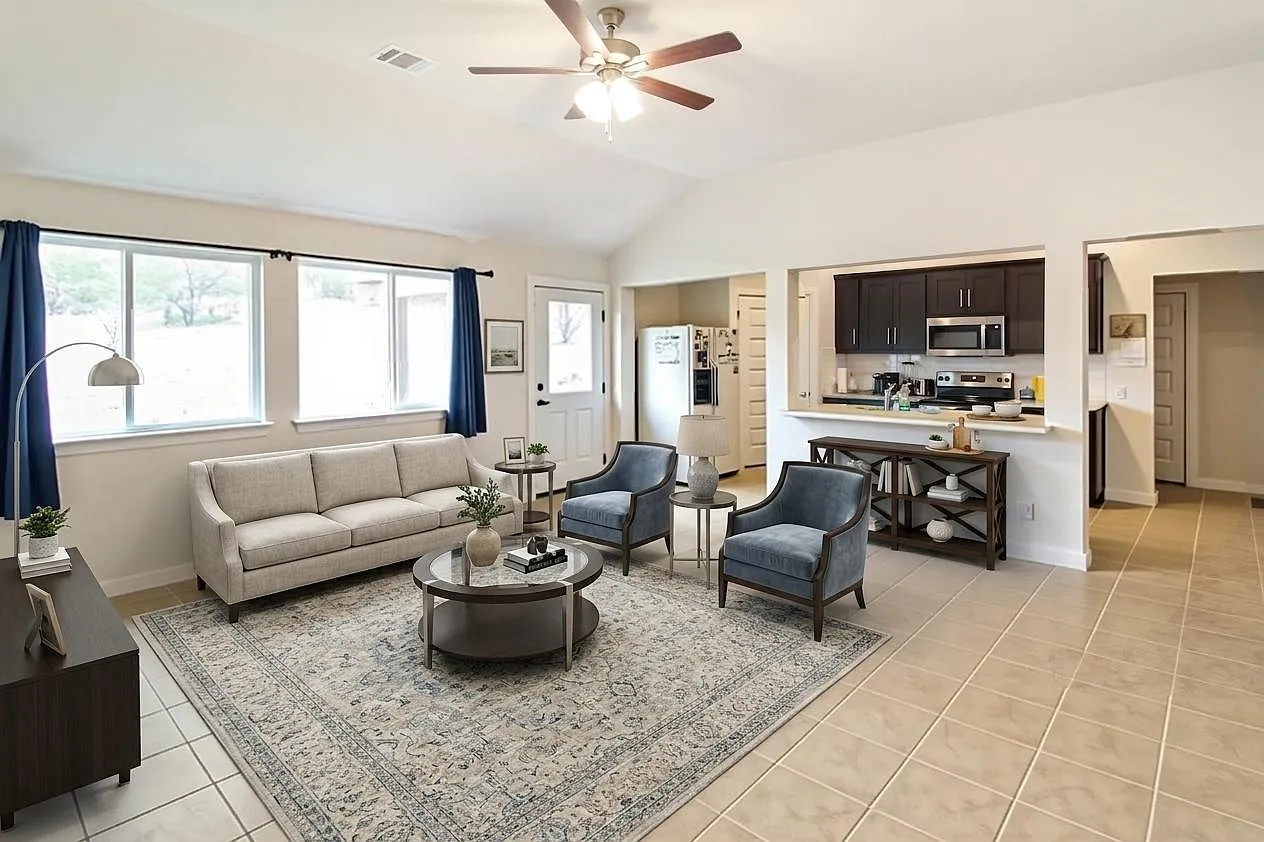 4 bed, 2.0 bath, 1674 sqft, $2,100 — Photo 3