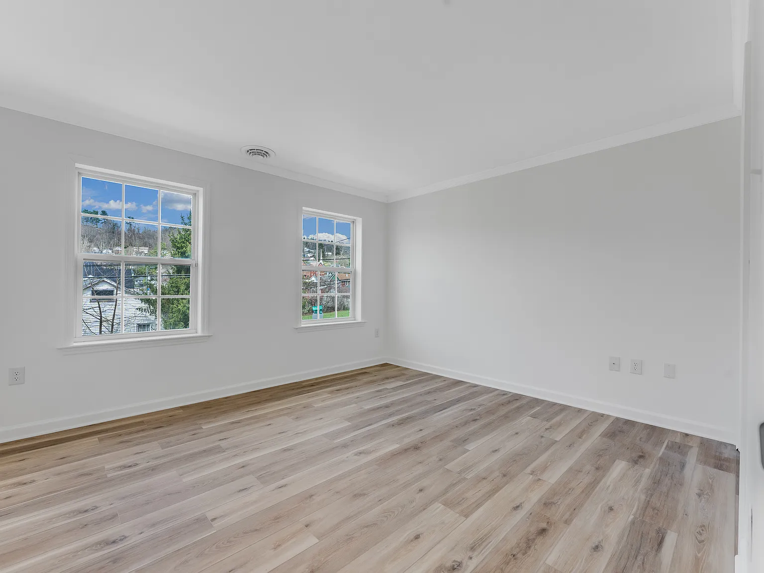 2 bed, 2.5 bath, 1120 sqft, $1,500 — Photo 4