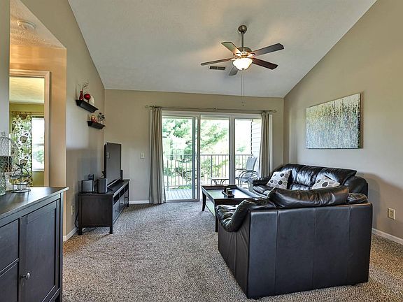 5th image of 4620 Courtyard Dr