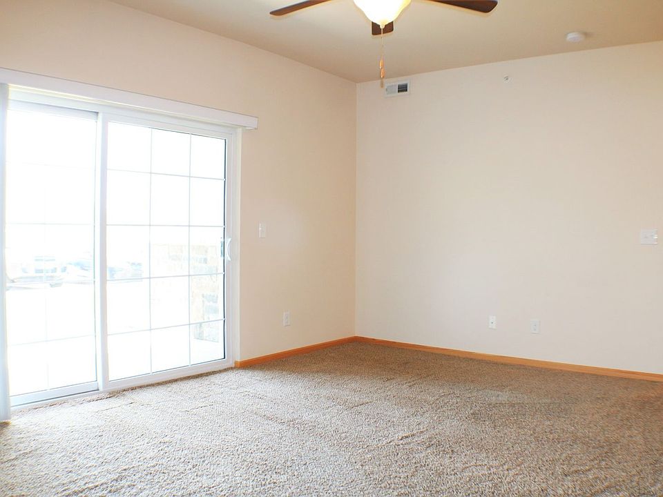 203 Prairie Rose Lane Apartment Rentals Solon, IA Zillow
