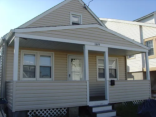 189 3rd Ave Photo 1