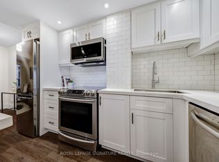 The Waldorf Astoria Lofts, Toronto, ON M4Y 2W7