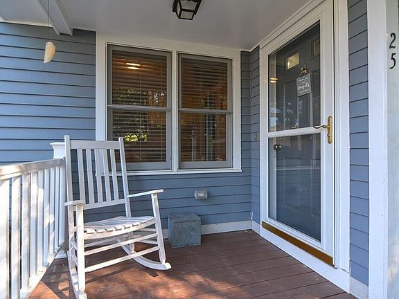 2nd image of 25 Laurelwood Dr