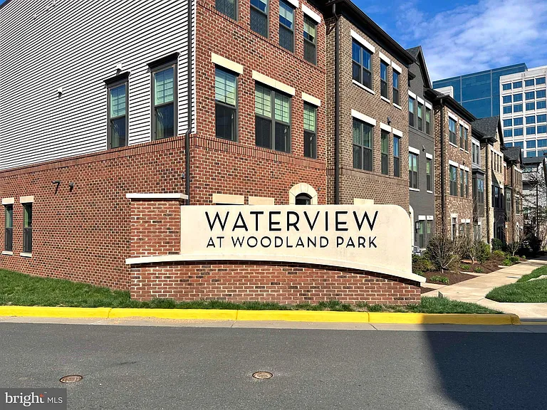 13270 Woodland Park Rd #3J — Photo 30