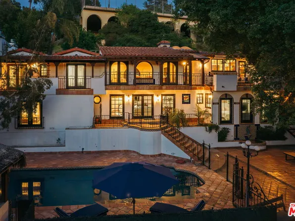 1664 Las Flores Dr, Glendale, CA 91207