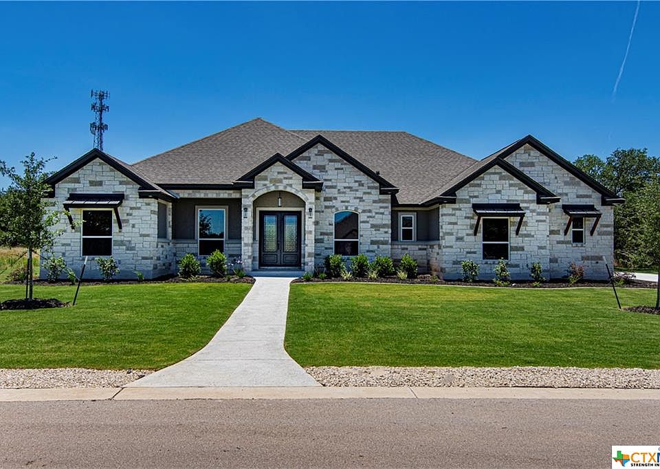1st image of 10900 Vista Heights Dr
