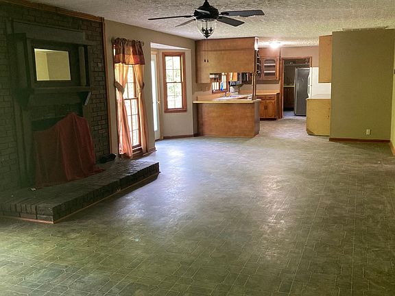 2nd image of 2232 Websters Chapel Rd