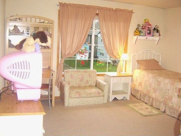 Kid's Bedroom