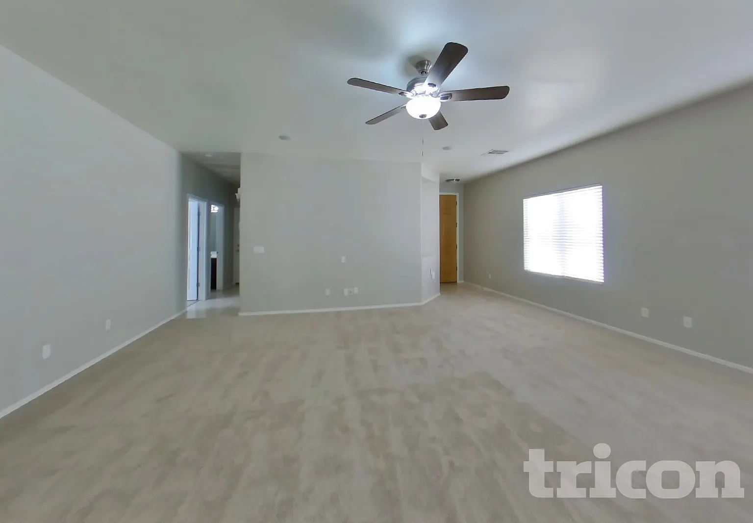 1154 E Canyon Trail San Tan Valley AZ — Photo 2