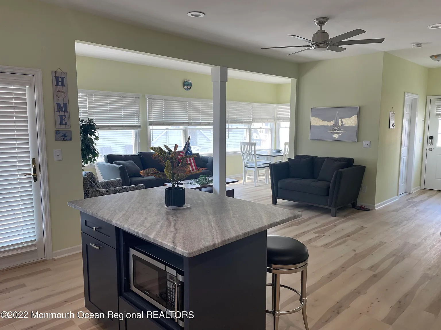3 bed, 1152 sqft, $4,000 — Photo 4
