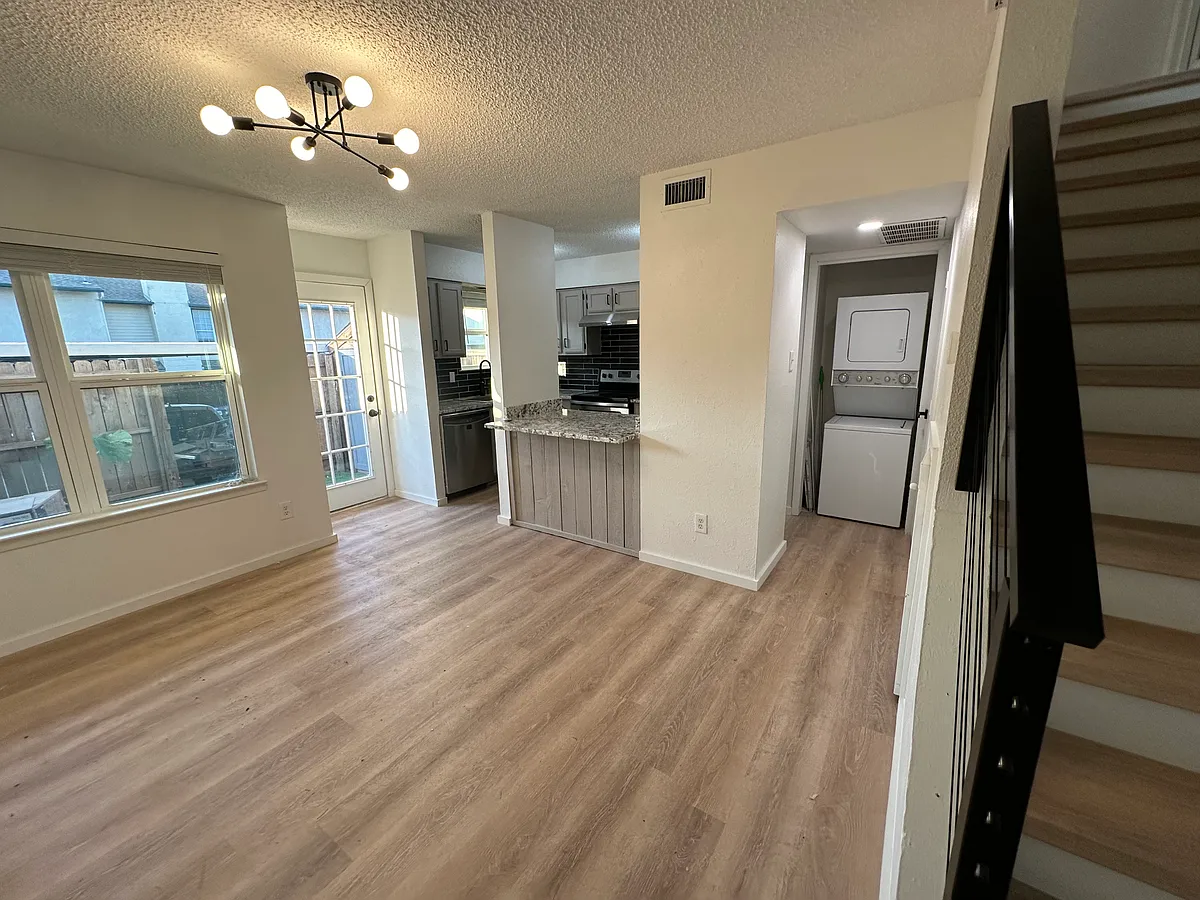Dining room - 7125 Fair Oaks Ave #10