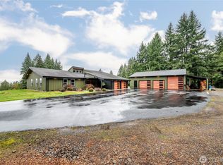 204 Vogel Rd, Castle Rock, WA 98611