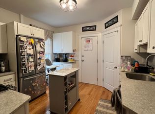 40 King St #2, Boston, MA 02122