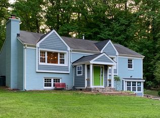 7376 Clifton Rd, Clifton, VA 20124