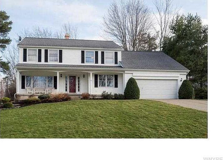1st image of 4 Squire Dr