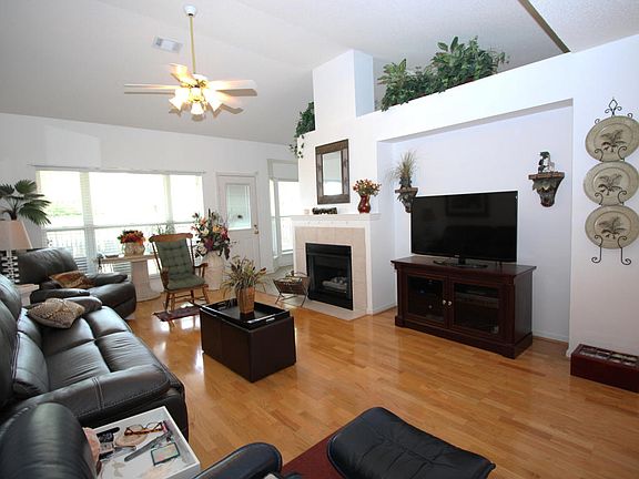 4th image of 1027 Arthur Ashe Ct