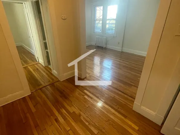 1685 Commonwealth Ave #3B, Brighton, MA 02135