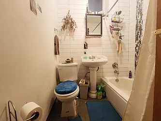 Rented by RELEASE NY